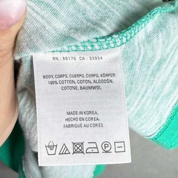 Anthropologie Akemi + Kin Green Floral Design Top Keyhole Tie Back Neck Size XS - Picture 9 of 11